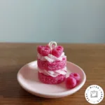 شمع مینی کیک ردولوت با رزبری - Image 2