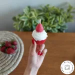 شمع کاپ کیک توت فرنگی - Image 2