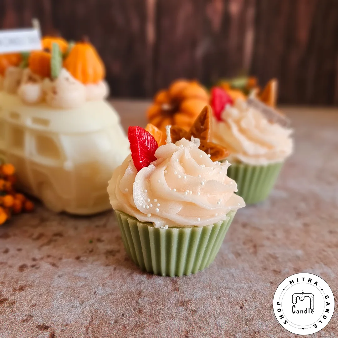 fall cupcake1 شمع کاپ کیک پاییزی - Image 1