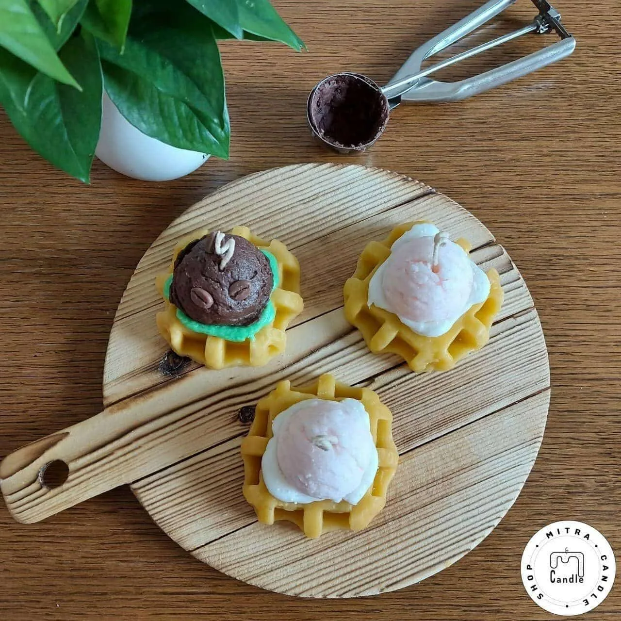 ice-cream-waffle-candle.1 شمع وافل بستنی - Image 1