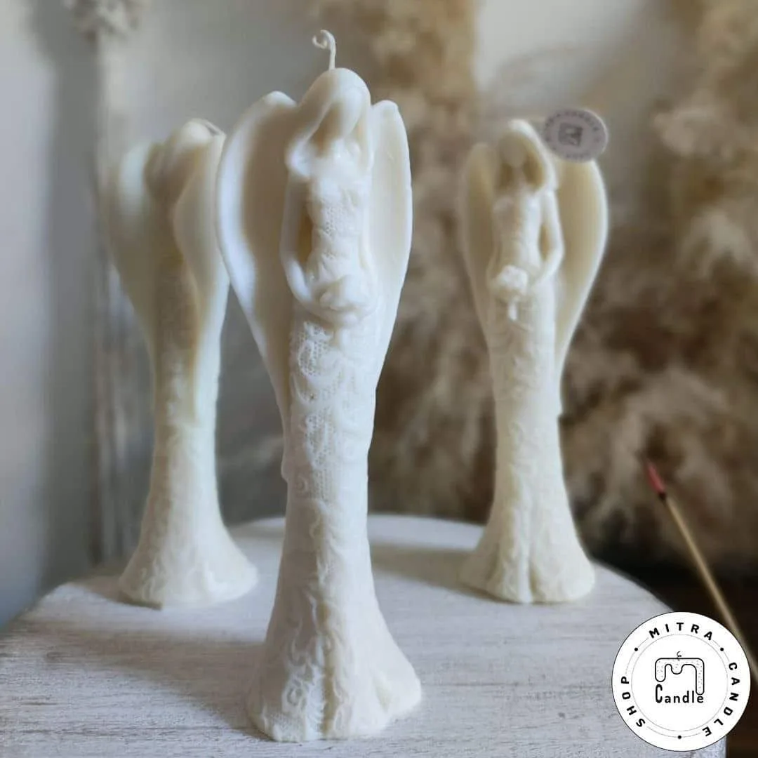 angel-holding-flowers-candle1 شمع فرشته گل به دست - Image 1