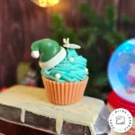 شمع کاپ کیک کلاه بابانوئل - Image 3